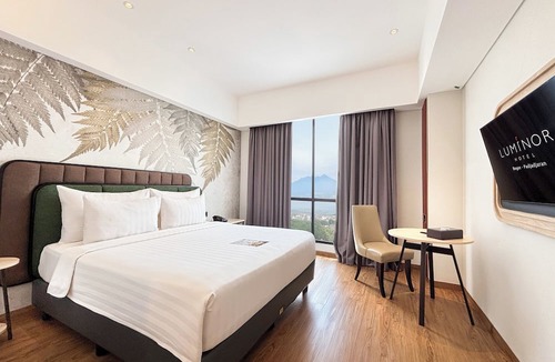 Bogor Tengah Hotel | Luminor Hotel Padjadjaran Bogor by WH