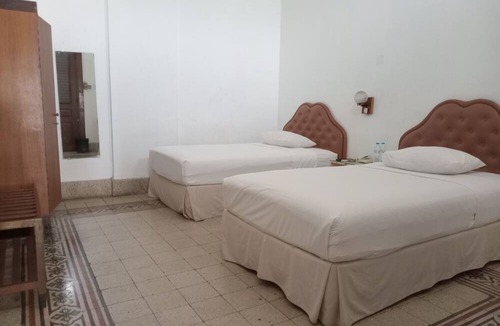 Semarang Hotel | HOTEL CANDI BARU