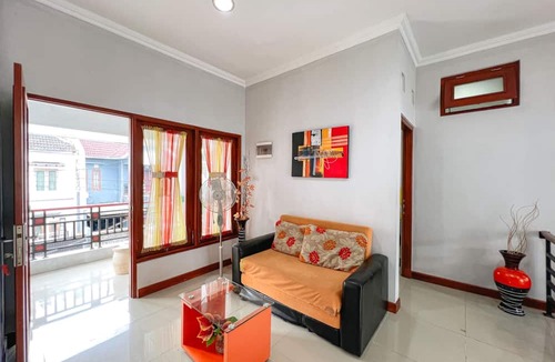 Catur Tunggal Villa | Homestay Jogja dekat Ambarukmo by Simply Homy