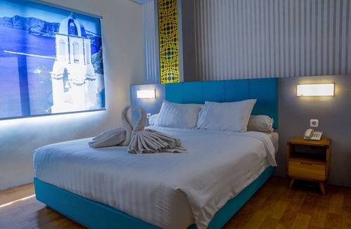 Malang Hotel | Front One Budget Malang