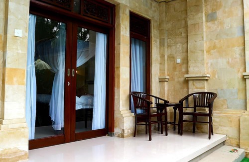 Padangbai Hotel | Bali 85 Beach Inn