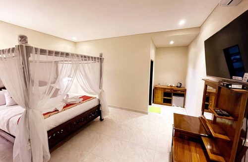 Padangbai Hotel | Bali 85 Beach Inn