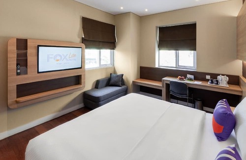 Jakarta Hotel | FOX Lite Hotel Grogol Jakarta