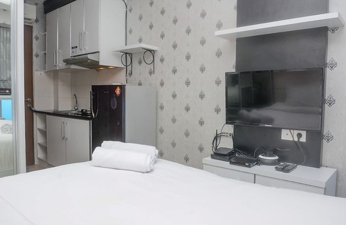 Kayu Putih Apartment | Comfort with City View Studio Tifolia Apartment