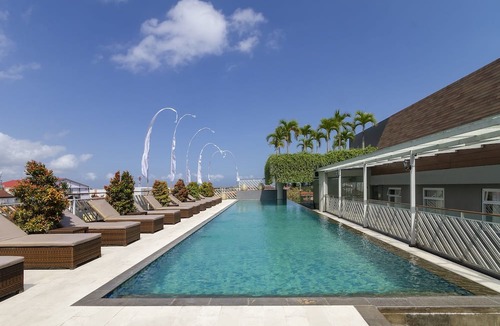 Raya Kuta Hotel | PrimeBiz Hotel Kuta