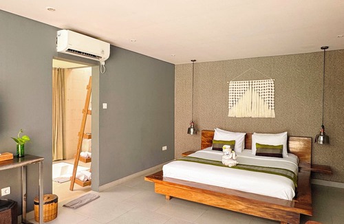 Batu Bolong Hotel | Sandhya Villa