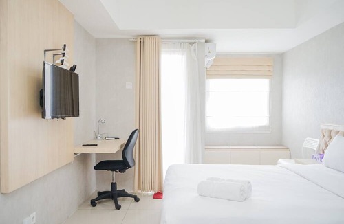 Ciputat Villa | Gaudy Studio at Baileys Apartment
