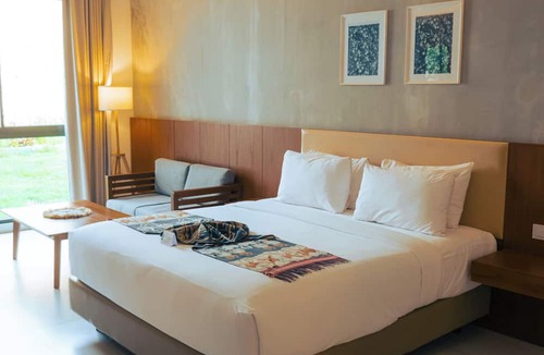 Waingapu Hotel | Kambaniru Beach Hotel & Resort