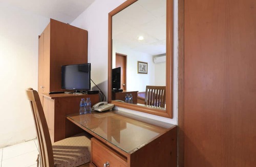 Kemang Hotel | Mroom Prapancha