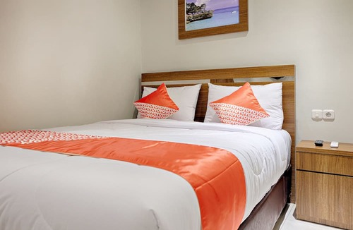 Makassar Hotel | OYO 2756 Anata