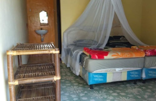 Simanindo House | Merlyn Guest House