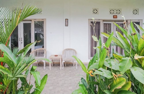 Batu Bolong Hotel | Karan Homestay Canggu