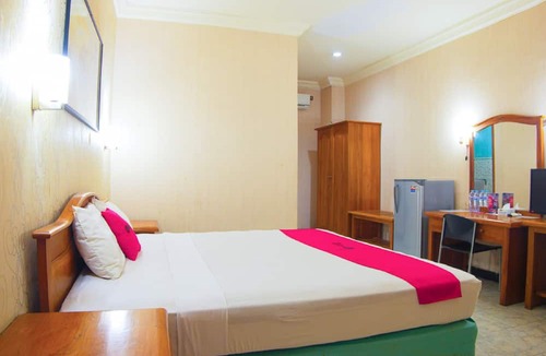Kupang House | RedDoorz Plus @ Ketapang Satu Beach Kupang
