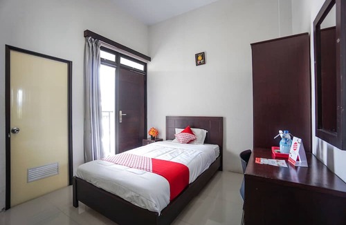 Manado City Centre Hotel | Elite Residence