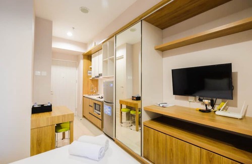 Bekasi Barat Apartment | Best Furnished Studio @ Grand Kamala Lagoon Apartment