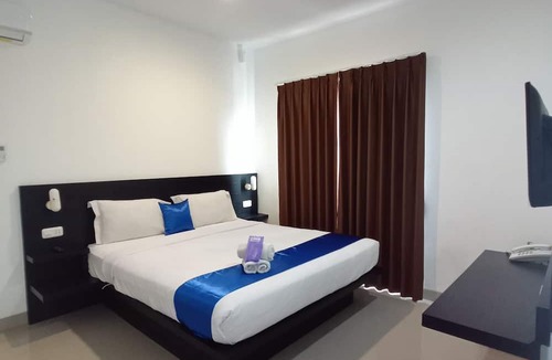 Jelambar Hotel | Puri Maju