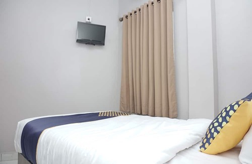Rantauprapat Hotel | OYO 2200 Hotel Gunung Sari