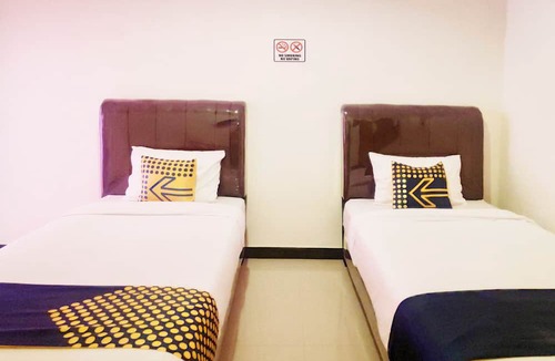 Hutagodang House | OYO 2220 PINK'S GUEST HOUSE