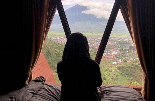 Lindung Jaya House | Swarga Lodge and Homestay