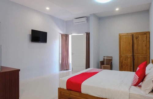 Banyuwangi Hotel | Hotel O Kate'el Inn