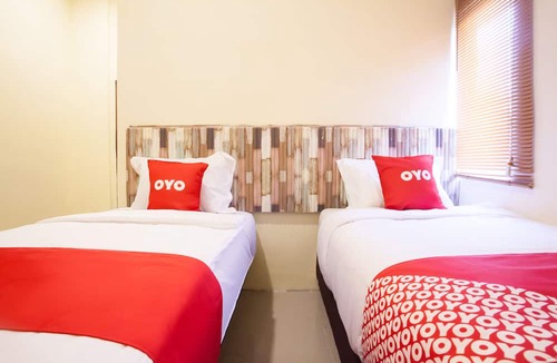 Medan Hotel | OYO 2361 Hotel Winston
