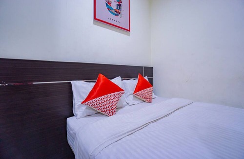 Kebon Kacang Hotel | OYO 2357 Syariah Grand Raudhah