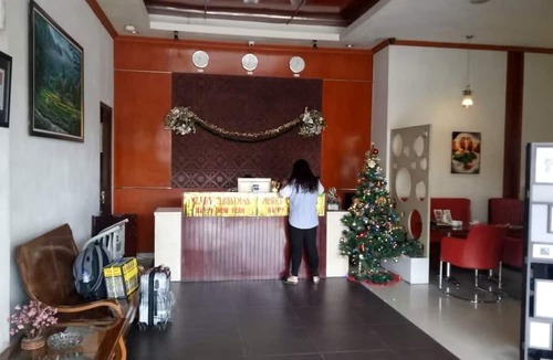 Panakkukang Hotel | Hotel O Lulu Homestay