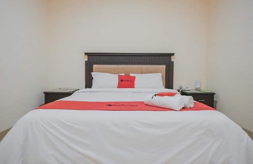 Jambi House | RedDoorz Premium @ Jalan Pal 10 Jambi
