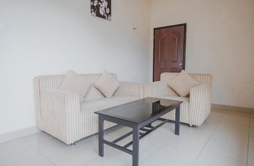 Jambi House | RedDoorz Premium @ Jalan Pal 10 Jambi