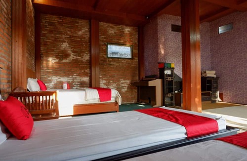 Kudus House | RedDoorz Syariah near Menara Kudus
