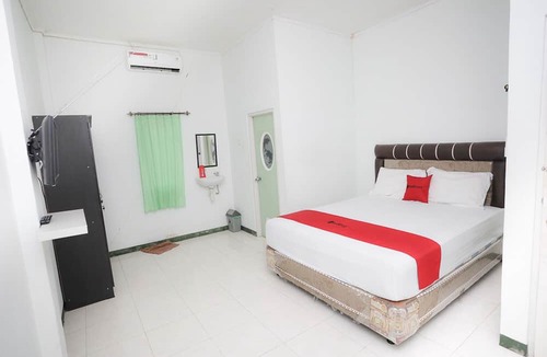 Palangkaraya House | RedDoorz near Bundaran Kecil Palangkaraya