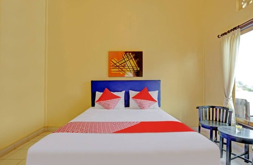 Gilimanuk Hotel | OYO 3096 Hotel Dewi Warsiki Near Gilimanuk Port
