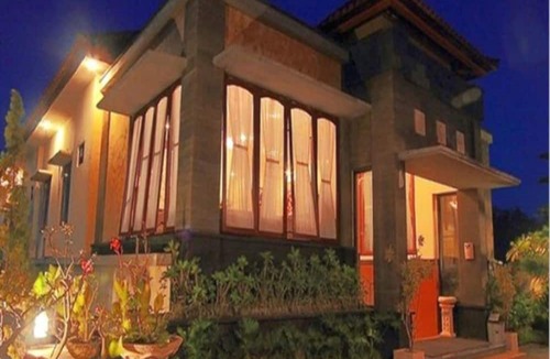 Denpasar Timur Hotel | Hotel Puri Nusa Indah