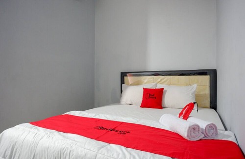 Majene Hotel | RedDoorz @ Hotel Grand Aulia Majene