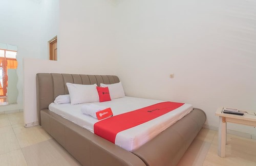 Wanayasa Hotel | RedDoorz Resort Syariah @ Batu Apung Purwakarta