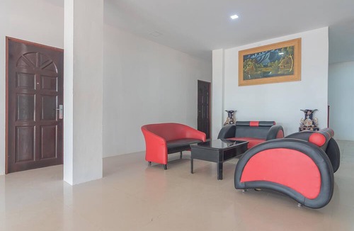 Tanjung Uncang Hotel | RedDoorz @ Pasar Melayu Sagulung Batam