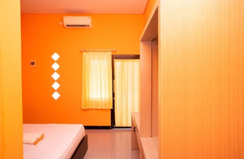 Tegal House | KoolKost Syariah near Transmart Tegal
