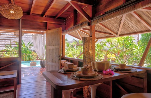Rote Island House | Loedi Bungalows Rote