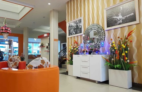 Kendari Hotel | Fortune Front One Hotel Kendari
