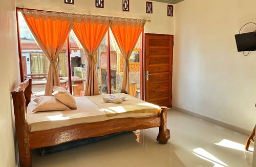 Bira Bed & Breakfast | Bira Panda Beach 2