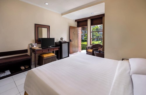Legian Hotel | The Jayakarta Bali