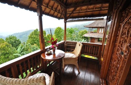 Munduk Hotel | Puri Lumbung Cottages, Restaurant & Spa