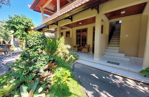 Kartika Plaza Hotel | Hotel Flamboyan