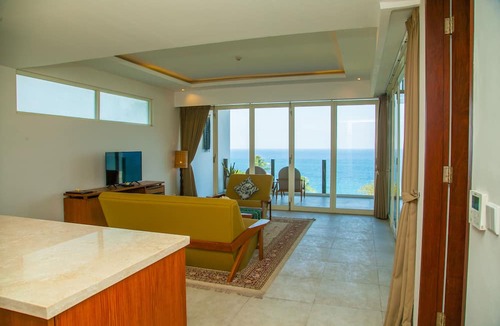 Senggigi Hotel | Rajavilla Lombok Resort
