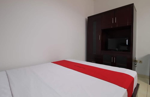 Cipete Selatan House | RedDoorz @ Pangeran Antasari 2