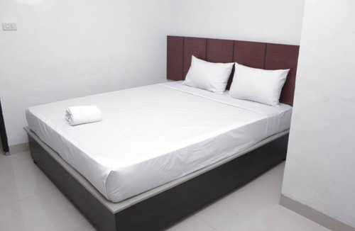 Padang Hotel | Lovetel
