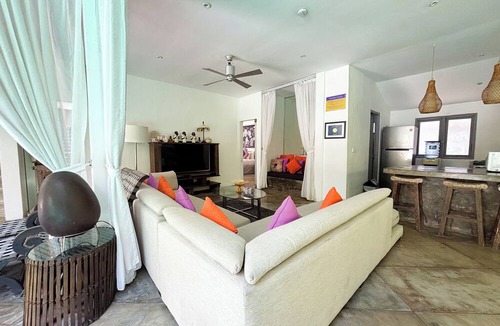 Central Seminyak Villa | Villa Eindra