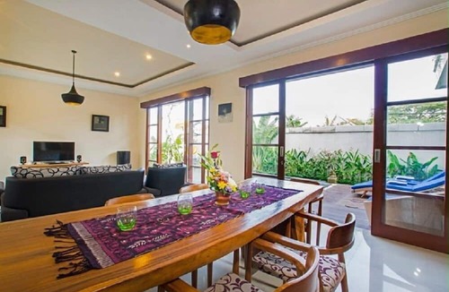 Dewi Sri Villa | Villa Aurikari