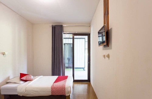Citaringgul Hotel | OYO 883 Pavo Resort