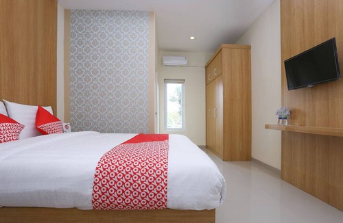 Ngaglik Hotel | OYO 999 Garuda Guesthouse